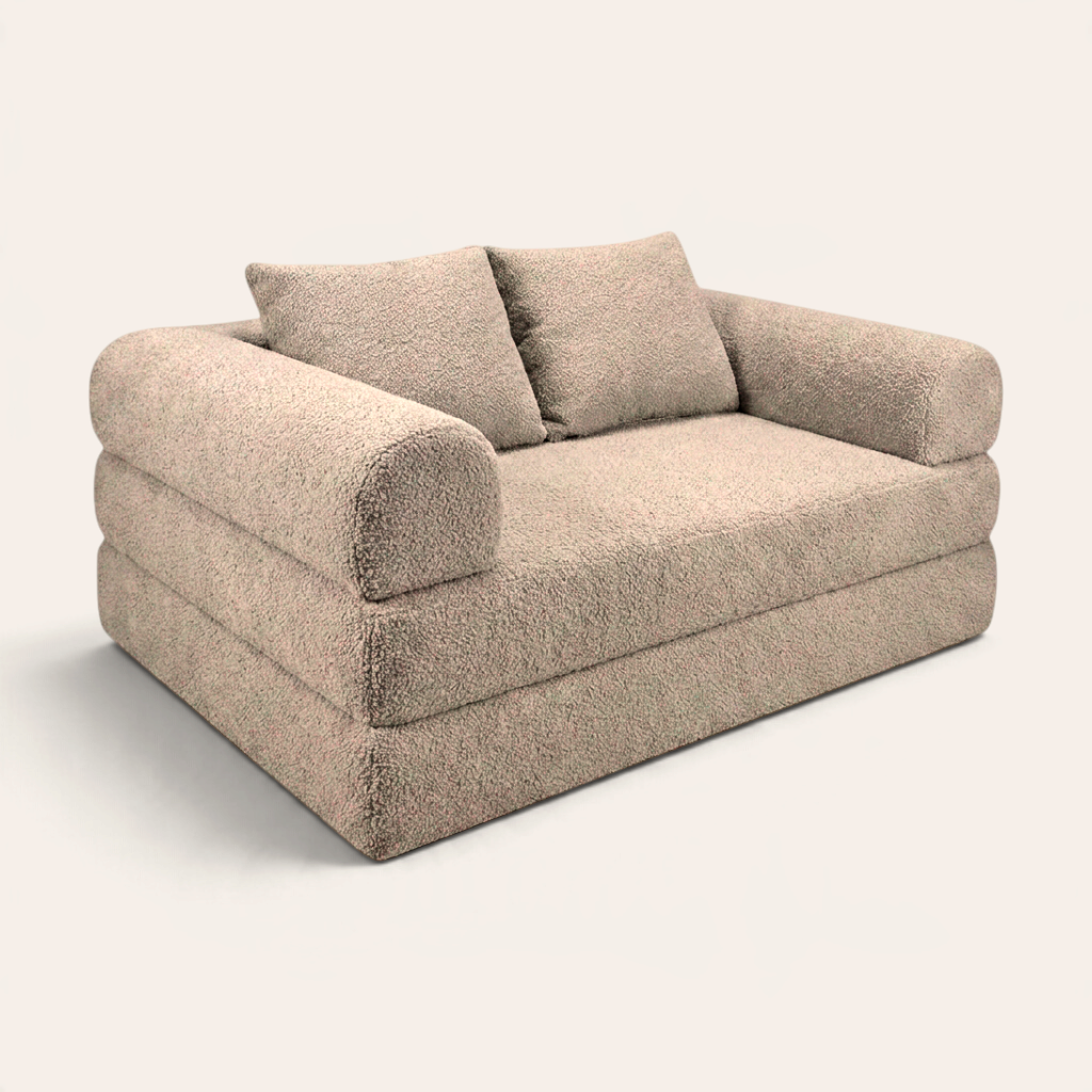 Sofá cama modular Naap Concept Teddy en tela tipo borrego color beige con diseño ergonómico y brazos desmontables